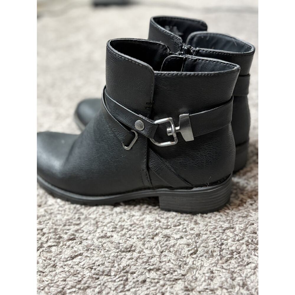 Women’s Croft & Barrow Black Aimee Ortholite Ankle Boots Size 9. GOOD Condition!